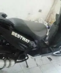 Affare scooter bestway 50cc. anno 2010