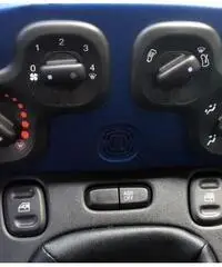 Fiat Panda 1.2 Lounge UFFICIALE ITALIANA+5 POSTI+RADIO CD/MP3