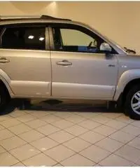 HYUNDAI Tucson 2.0 CRDi 4WD VGT Dynamic