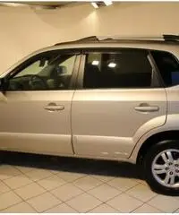 HYUNDAI Tucson 2.0 CRDi 4WD VGT Dynamic