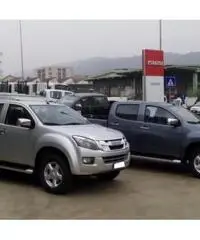 ISUZU D-Max 2.5 Crew Cab Quasar A/T 4WD