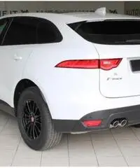 JAGUAR F-Pace 2.0d AWD A/T Pure (Super Ammortamento)