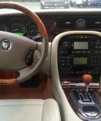 JAGUAR XJ6 3.0 V6