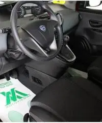 LANCIA Ypsilon 1.2 69 CV 5 porte