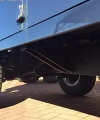 LAND ROVER Defender 110 2.4 TD4 Station Wagon E