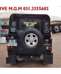 LAND ROVER Defender 90 2.4 TD4 Station Wagon SE