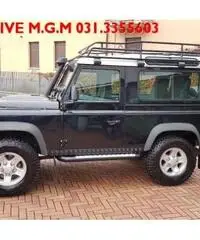 LAND ROVER Defender 90 2.4 TD4 Station Wagon S