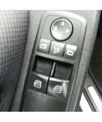 MERCEDES-BENZ A 160 Avantgarde MERCEDES-BENZ A 160 Avantgarde