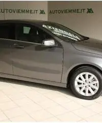 MERCEDES-BENZ A 160 Automatic Business MERCEDES-BENZ A 160 Automatic Business