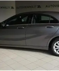 MERCEDES-BENZ A 160 Automatic Business MERCEDES-BENZ A 160 Automatic Business