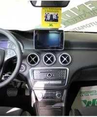MERCEDES-BENZ A 160 Automatic Business MERCEDES-BENZ A 160 Automatic Business