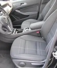 Mercedes-Benz A 180 A 180d Sport Automatic Mercedes-Benz A 180 A 180d Sport Automatic