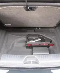 Mercedes-Benz A 180 A 180d Sport Automatic Mercedes-Benz A 180 A 180d Sport Automatic