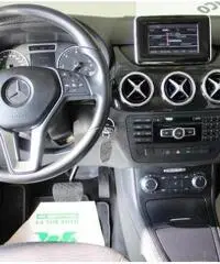 MERCEDES-BENZ B 180 CDI Automatic Executive