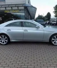 MERCEDES-BENZ CLS 320 CDI Sport
