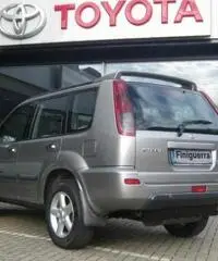 NISSAN X-Trail 2.2 TD Di Elegance