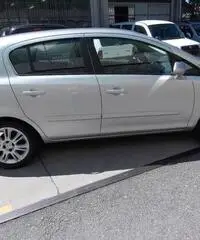 Opel Corsa 1.2 5 porte Cosmo  X NEOPATENTATI