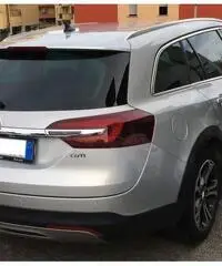 Opel Insignia ST 2.0CDTi COUNTRY Autom 163CV NAVI CerchiDIAM18'