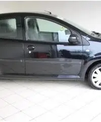 PEUGEOT 107 1.0 68CV 5p. Plaisir