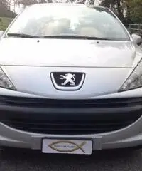 PEUGEOT 207 1.4 8V 75CV 3p. X Line,Ottima Neopattentati
