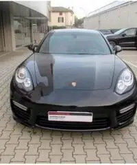 PORSCHE Panamera 4.8 Turbo