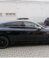 PORSCHE Panamera 4.8 Turbo