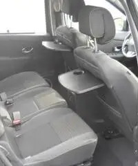 RENAULT Scenic xmod 16 16v Dynamique