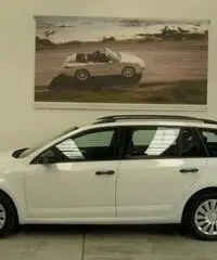 SKODA Octavia 1.6 TDI CR 90 CV Wagon Active