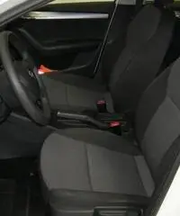 SKODA Octavia 1.6 TDI CR 90 CV Wagon Active