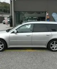 SUBARU Legacy 2.5 16V TW GX FW