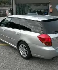 SUBARU Legacy 2.5 16V TW GX FW