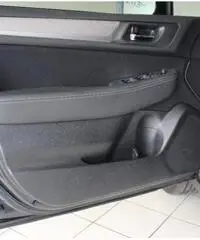 SUBARU OUTBACK 2.0 Lineartronic Comfort