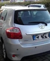 TOYOTA Auris 1.6 5 porte Sol TOYOTA Auris 1.6 5 porte Sol