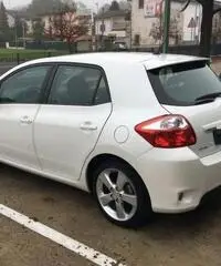TOYOTA Auris 1.8 HSD 5 porte Active