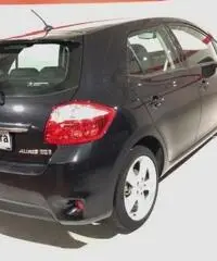 TOYOTA Auris 1.8 Hybrid 5 porte Active