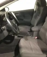 TOYOTA Auris Touring Sports 1.8 Hybrid Active Eco