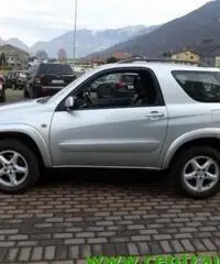 TOYOTA RAV 4 RAV4 2.0 16V cat 3 porte Sol TOYOTA RAV 4 RAV4 2.0 16V cat 3 porte Sol