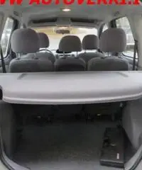 TOYOTA Yaris Verso 1.3i 16V cat Sol