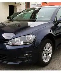 Volkswagen Golf 1.6TDI 5P BMT RADIO MEDIA Park ant&pos 110CV Volkswagen Golf 1.6TDI 5P BMT RADIO MEDIA Park ant&pos 110CV
