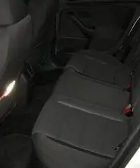 VOLKSWAGEN Golf Variant 1.6 TDI DPF Comfortline VOLKSWAGEN Golf Variant 1.6 TDI DPF Comfortline