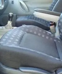 VOLKSWAGEN New Beetle 1.9 TDI