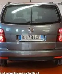 VOLKSWAGEN Touran 1.9 TDI 105CV Conceptline 7 POSTI KM CERTIFICATI