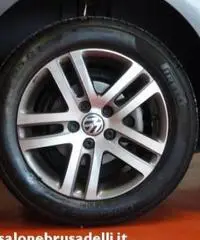 VOLKSWAGEN Touran 1.9 TDI 105CV Conceptline 7 POSTI KM CERTIFICATI