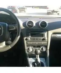 AUDI A3 SPB. 2.0 TDI F.AP. S tronic Ambition SLINE AUDI A3 SPB. 2.0 TDI F.AP. S tronic Ambition SLINE