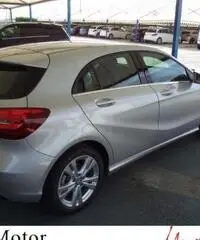 MERCEDES-BENZ A 180 d Automatic Sport km 0