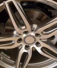 MERCEDES-BENZ E 220 d Auto AMG Line