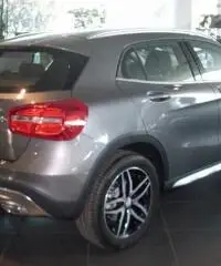 MERCEDES-BENZ GLA 200 d Automatic 4Matic Enduro Activity
