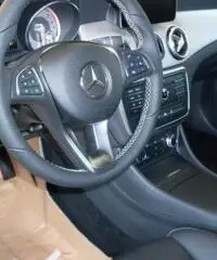 MERCEDES-BENZ GLA 200 d Automatic Enduro Activity