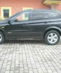SsangYong Kyron 200 Xdi 4x2 SsangYong Kyron 200 Xdi 4x2