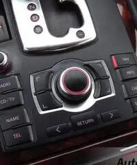 AUDI A8 4.2 TDI QUATTRO 326 CV